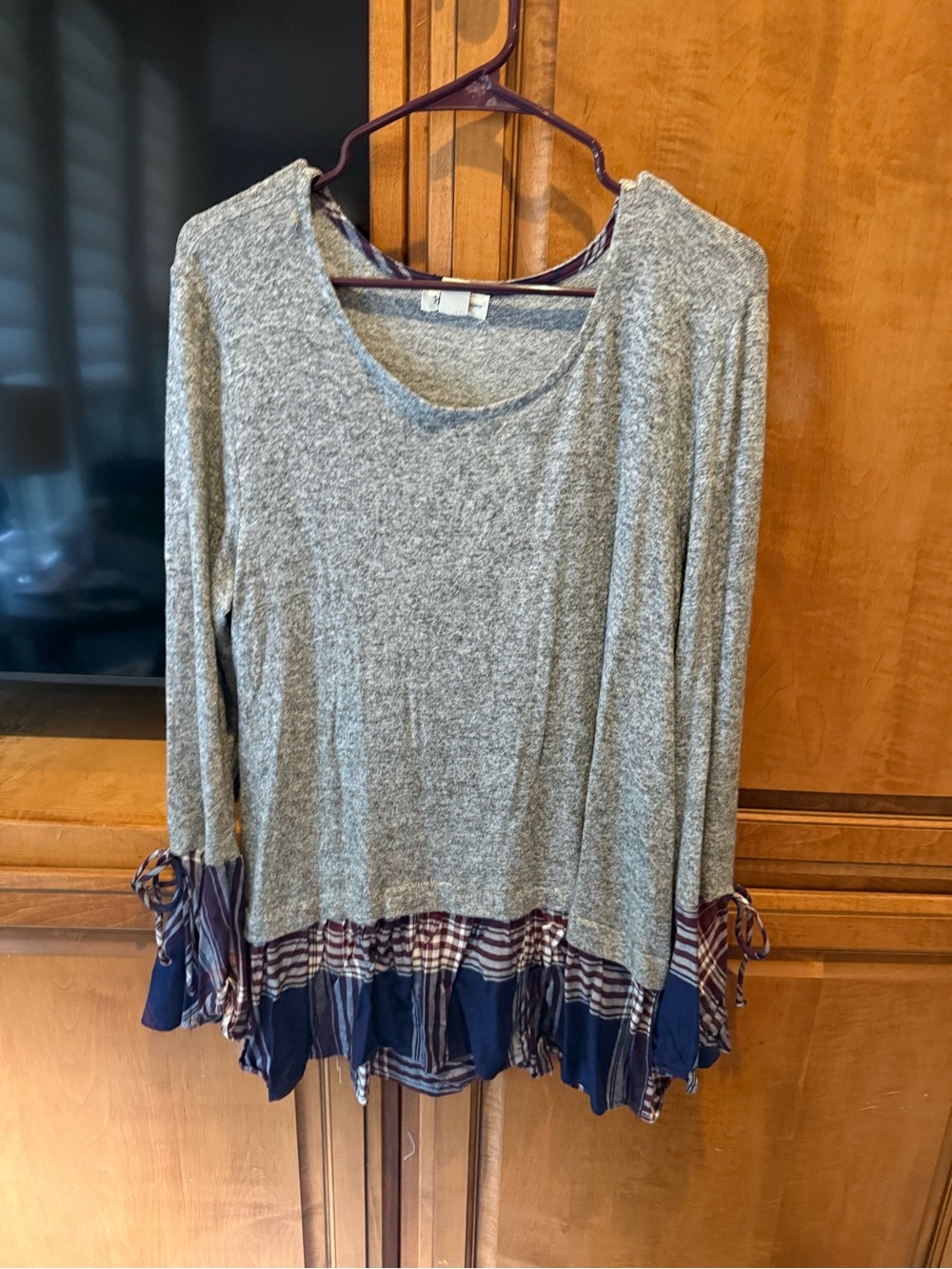 Style & Co. Gray Long-Sleeve Top with Navy Plaid Ruffle Hem and Sleeve Ties